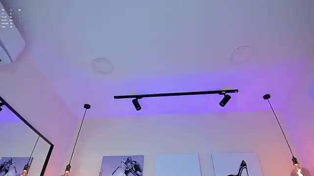 Samantha hotly online show from 03-10-26, 01:38