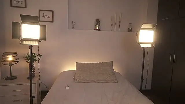 Snapshot of ximena_cortez_03 chatting on 02-09-26, 12:03 ximena cortez 03 online show from 02-09-26, 12:03