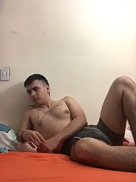 Cesar Augusto online show from 09-19-25, 01:18