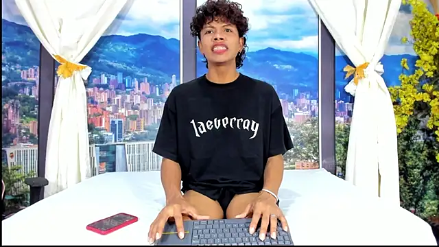 MilthonDelis online show from 11-06-25, 04:02