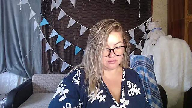 NikaSkylink online show from 09-28-25, 04:07