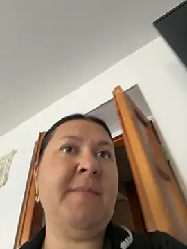 Snapshot of Liza_Will chatting on 10-01-25, 09:04 Liza Will online show from 10-01-25, 09:04