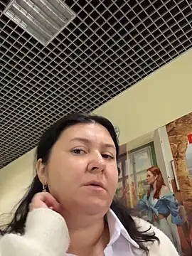 Snapshot of Liza_Will chatting on 10-19-25, 10:05 Liza Will online show from 10-19-25, 10:05