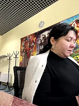 Snapshot of Liza_Will chatting on 01-19-26, 07:01 Liza Will online show from 01-19-26, 07:01