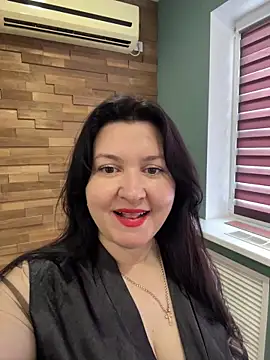 Liza Will online show from 05-20-26, 06:41
