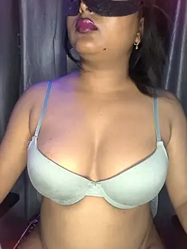 Nightgirl007 online show from 07-24-26, 04:38