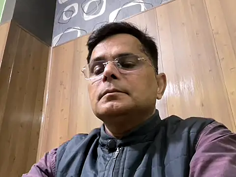 Snapshot of ultimatebooboo chatting on 11-29-25, 09:56 ultimatebooboo online show from 11-29-25, 09:56