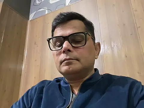 Snapshot of ultimatebooboo chatting on 02-05-26, 11:37 ultimatebooboo online show from 02-05-26, 11:37