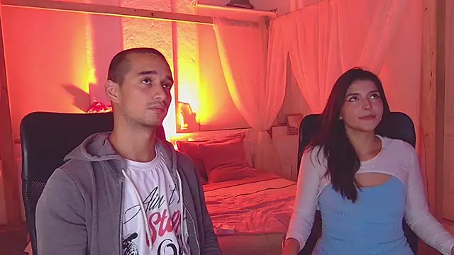 Laila asher online show from 11-28-25, 04:26