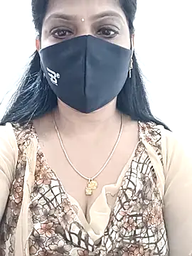 Snapshot of shivani27 chatting on 09-13-25, 06:29 shivani27 online show from 09-13-25, 06:29