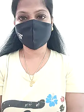 Snapshot of shivani27 chatting on 09-14-25, 06:56 shivani27 online show from 09-14-25, 06:56