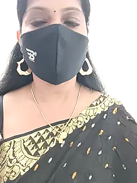 Snapshot of shivani27 chatting on 09-21-25, 03:35 shivani27 online show from 09-21-25, 03:35