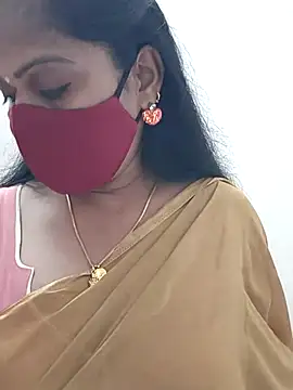 Snapshot of shivani27 chatting on 11-28-25, 01:47 shivani27 online show from 11-28-25, 01:47