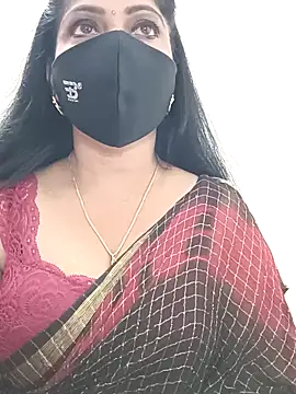 Snapshot of shivani27 chatting on 02-01-26, 12:48 shivani27 online show from 02-01-26, 12:48