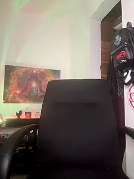 MamaSpicy online show from 10-05-25, 05:11