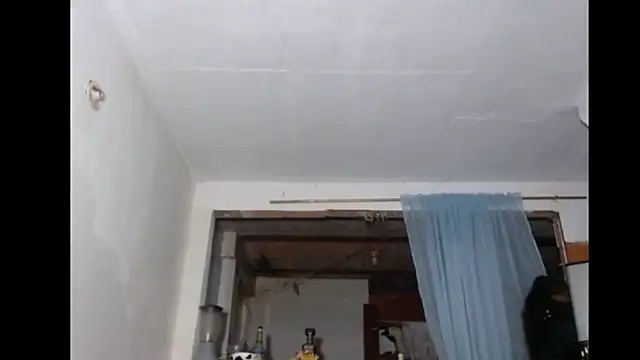 Snapshot of BebaFoxx chatting on 09-28-25, 04:23 BebaFoxx online show from 09-28-25, 04:23