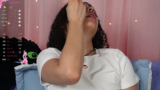 Victoria Curly online show from 09-15-25, 04:18