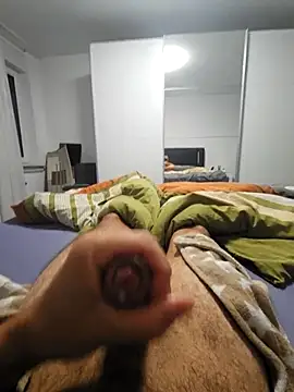 Snapshot of Bog_dan123 chatting on 10-03-25, 08:39 Bog dan123 online show from 10-03-25, 08:39