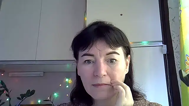 Krystal 82 online show from 09-24-25, 06:06