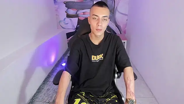 Dereck Boy8 online show from 11-10-25, 08:30