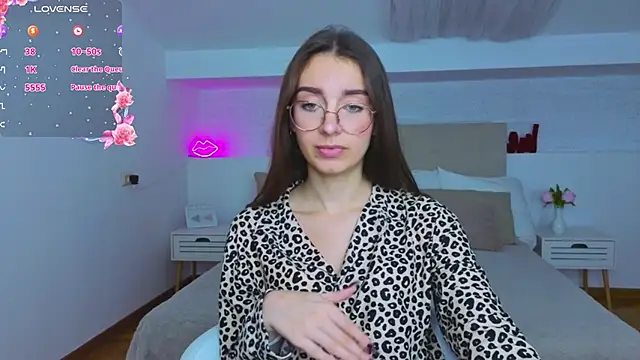 Real cutie1 online show from 09-26-25, 09:52