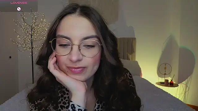 Real cutie1 online show from 04-11-26, 12:53