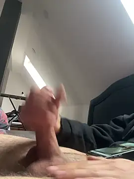 Snapshot of musti312 chatting on 12-18-25, 01:50 musti312 online show from 12-18-25, 01:50