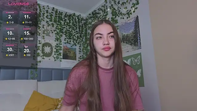 Ashley Pierce online show from 09-20-25, 01:17