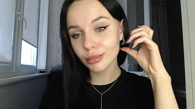 Blair Yates online show from 10-20-25, 02:39