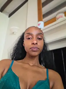 Hazel Dollxx online show from 05-23-26, 07:46