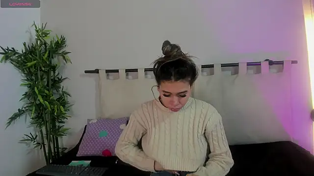 Rachell criss online show from 03-14-26, 04:18