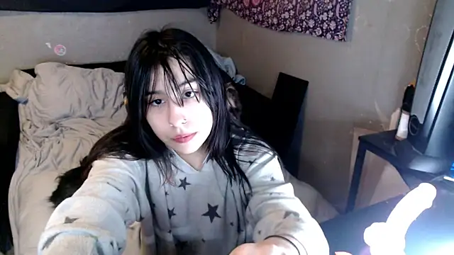 London Ray online show from 12-14-25, 03:01