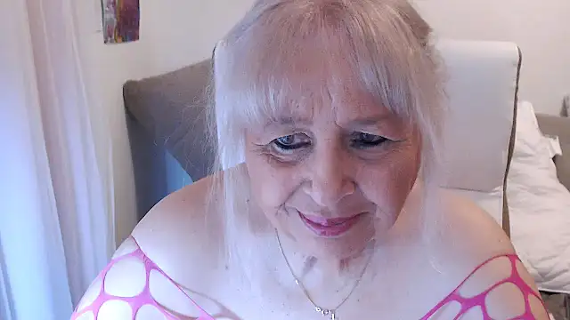 SusiLifeXXX online show from 11-24-25, 08:08