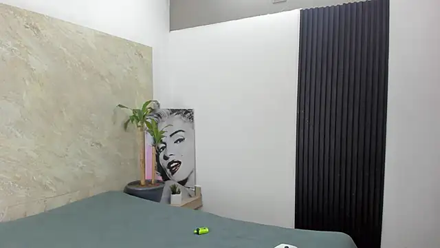  Axel 09 online show from 09-19-25, 04:14