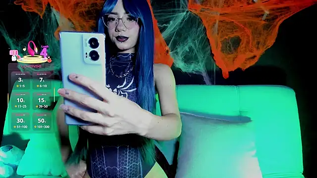 madiixwatson online show from 10-31-25, 10:16