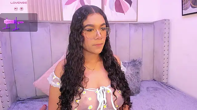 Seshat Hitt online show from 04-09-26, 03:17