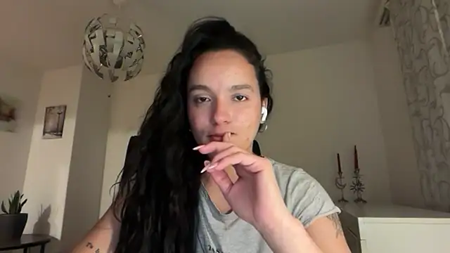 Maia Park online show from 04-15-26, 09:48