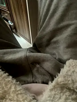 Snapshot of darksagax1 chatting on 11-18-25, 10:41 darksagax1 online show from 11-18-25, 10:41