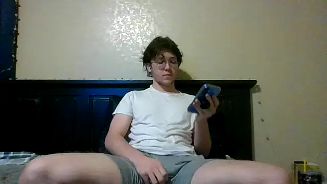 Snapshot of jms-twg chatting on 12-14-25, 05:02 jms-twg online show from 12-14-25, 05:02