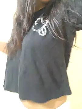 Snapshot of Raj-kumari chatting on 06-25-26, 04:12 Raj-kumari online show from 06-25-26, 04:12