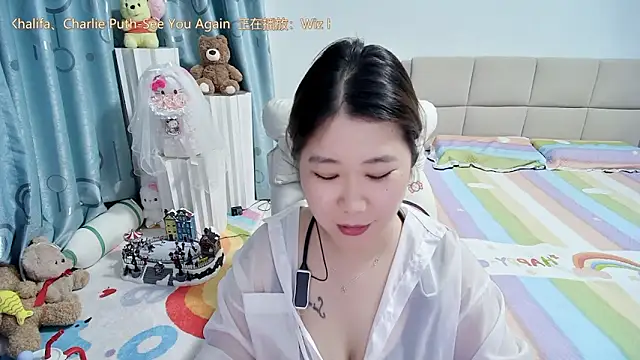 Snapshot of Onlyxixi chatting on 05-04-26, 01:07 Onlyxixi online show from 05-04-26, 01:07