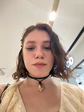 Snapshot of lucy-joy chatting on 09-11-25, 10:26 lucy-joy online show from 09-11-25, 10:26