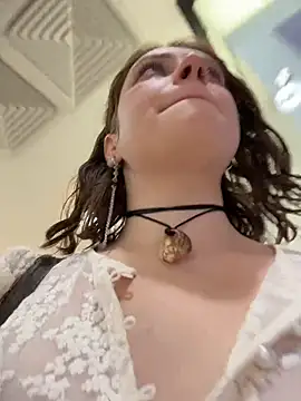 Snapshot of lucy-joy chatting on 10-23-25, 10:36 lucy-joy online show from 10-23-25, 10:36