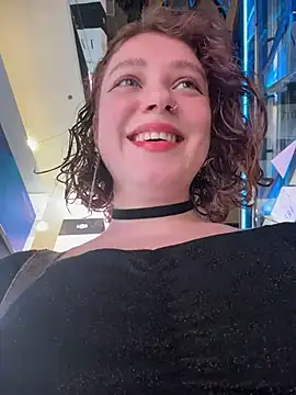 Snapshot of lucy-joy chatting on 11-05-25, 10:15 lucy-joy online show from 11-05-25, 10:15