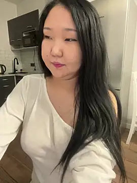 tammy gun online show from 12-14-25, 02:11