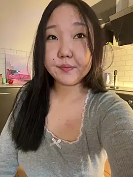 Snapshot of tammy_gun chatting on 02-24-26, 11:52 tammy gun online show from 02-24-26, 11:52