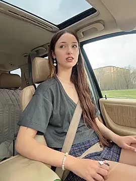 DollyTall online show from 04-15-26, 07:48