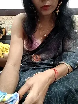 Yourhotsweetgirl online show from 10-25-25, 05:37