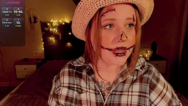 NaomiRey1 online show from 10-31-25, 04:08