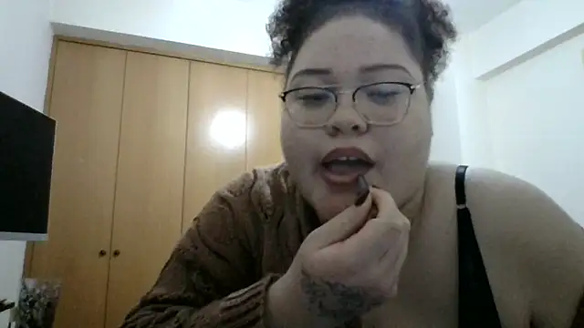 Snapshot of GoddessMocha chatting on 02-01-26, 07:12 GoddessMocha online show from 02-01-26, 07:12